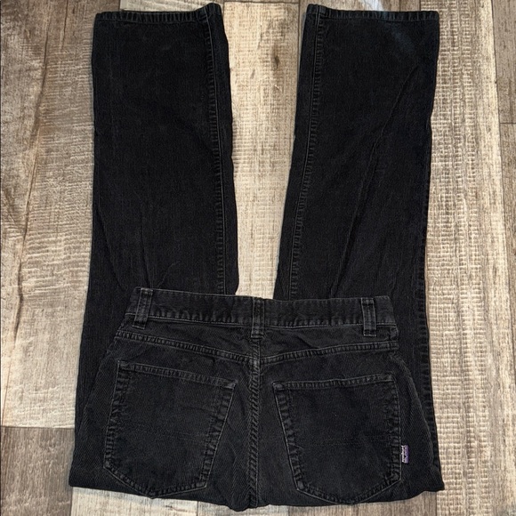 Patagoniamen’s Dark grey Corduroy Pants-size 28